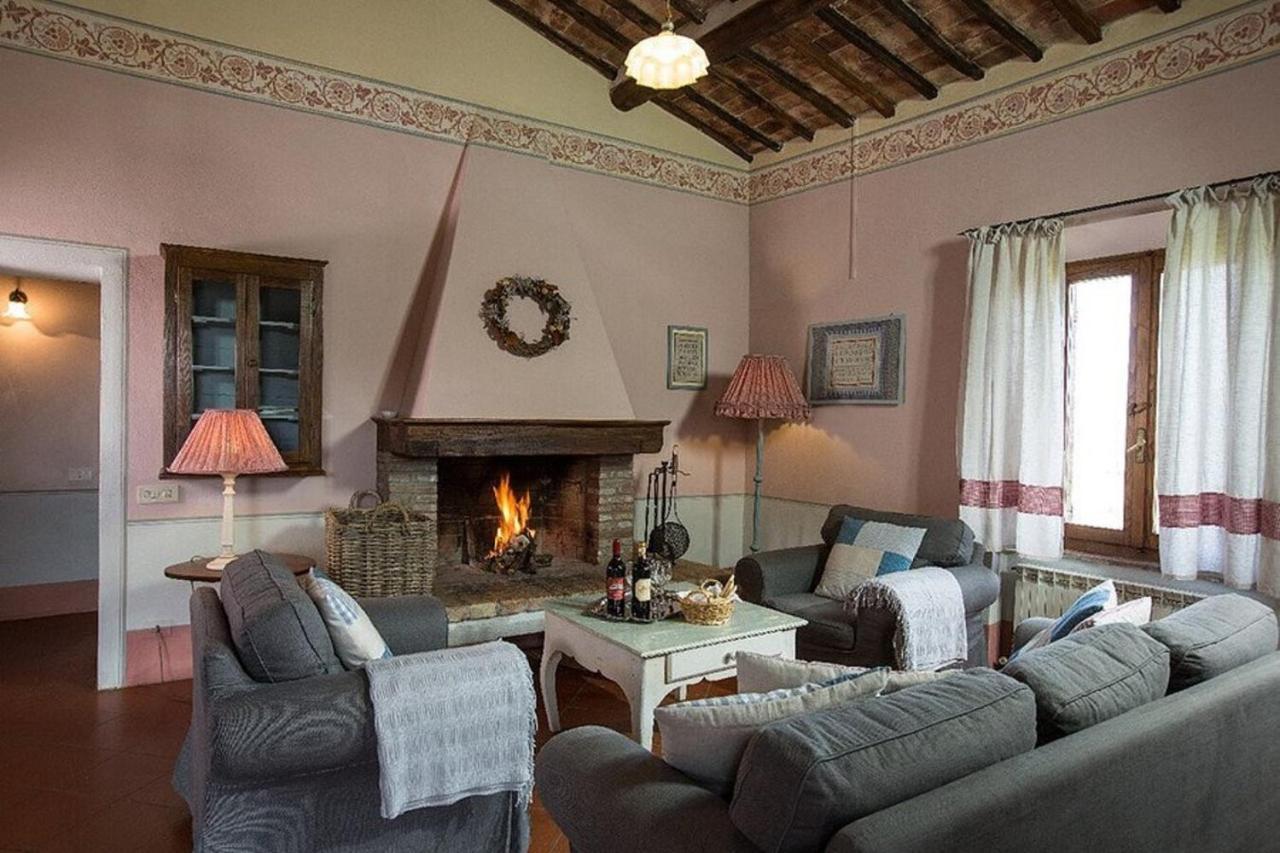 Villa Castellina - Homelilke Villas カステッリーナ・イン・キアンティ シエナ エクステリア 写真