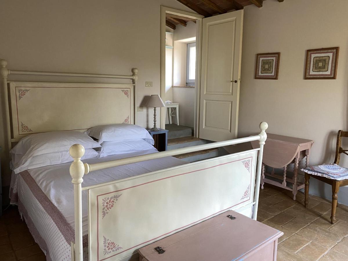 Villa Castellina - Homelilke Villas カステッリーナ・イン・キアンティ シエナ エクステリア 写真