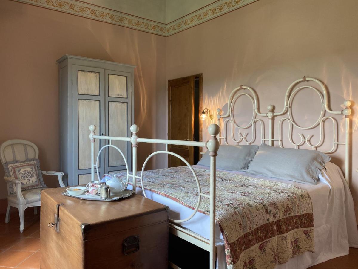 Villa Castellina - Homelilke Villas カステッリーナ・イン・キアンティ シエナ エクステリア 写真